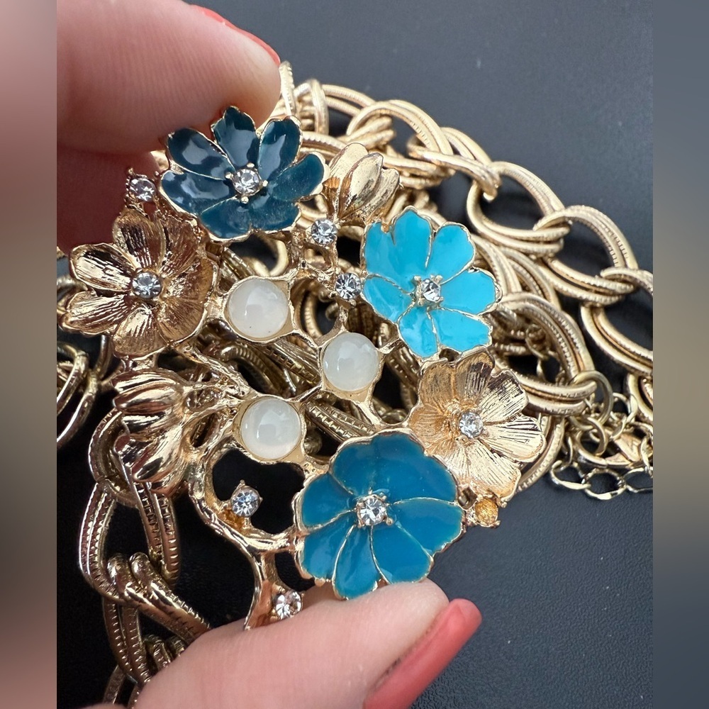 NY Gold Floral Statement Necklace Bag Charm with Turquoise Enamel Flowers - Picture 8 of 8